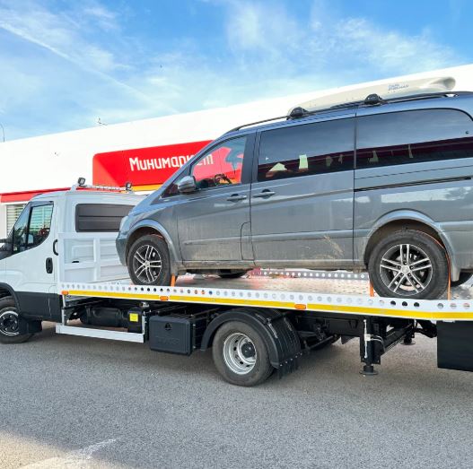 Эвакуатор для микроавтобусов и фургонов в Новороссийске